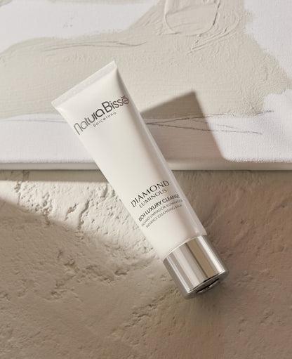 Diamond Luminous Rich Luxury Cleanse